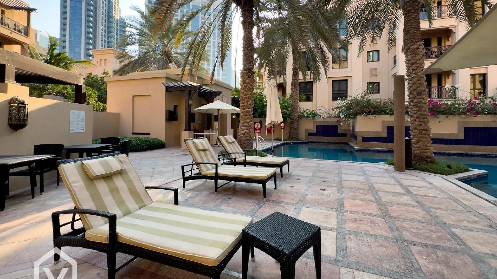 Veluxa -Heritage 3 Bed Burj View Dubai 0*,  United Arab Emirates