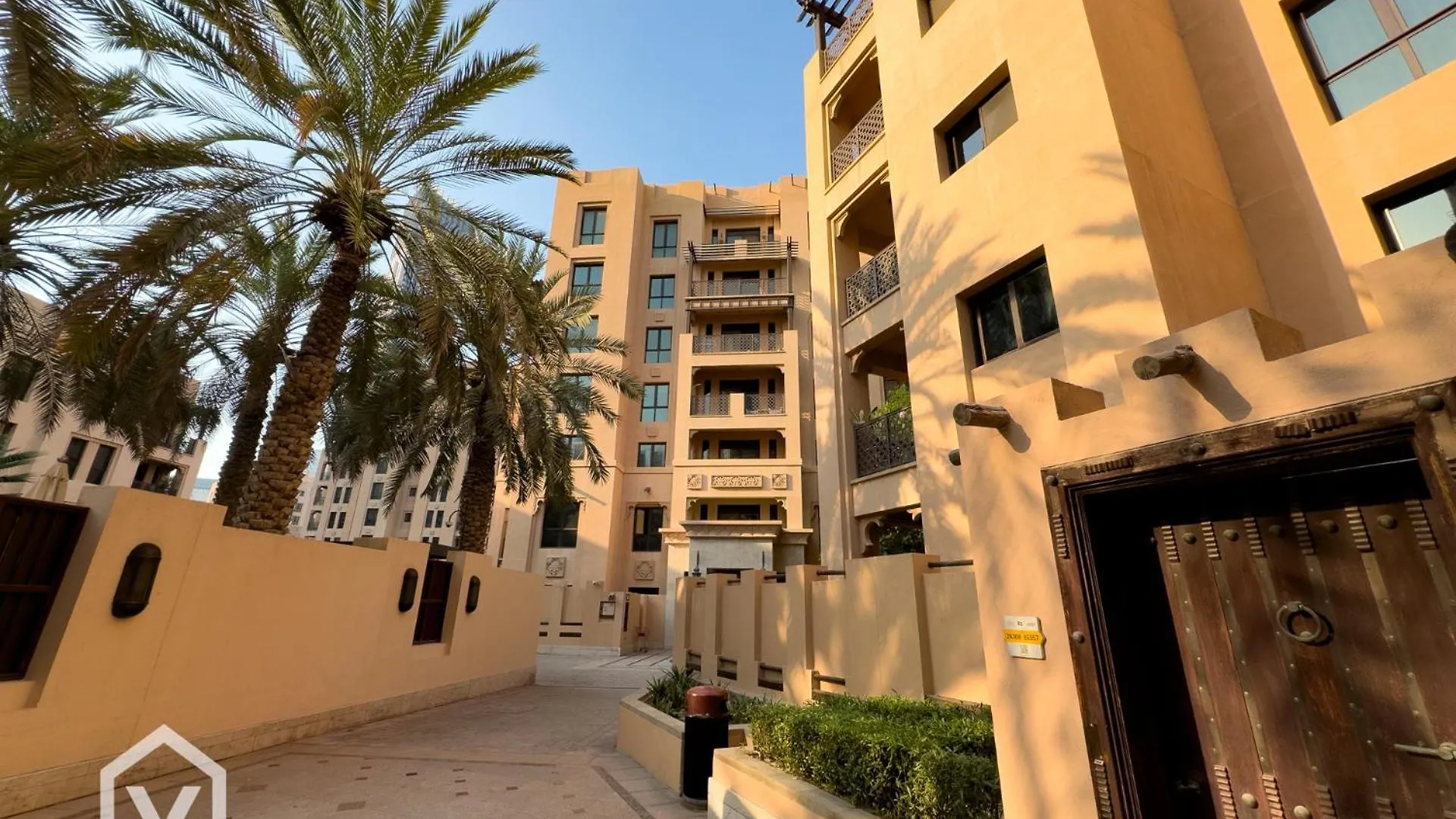 Veluxa -Heritage 3 Bed Burj View Dubai