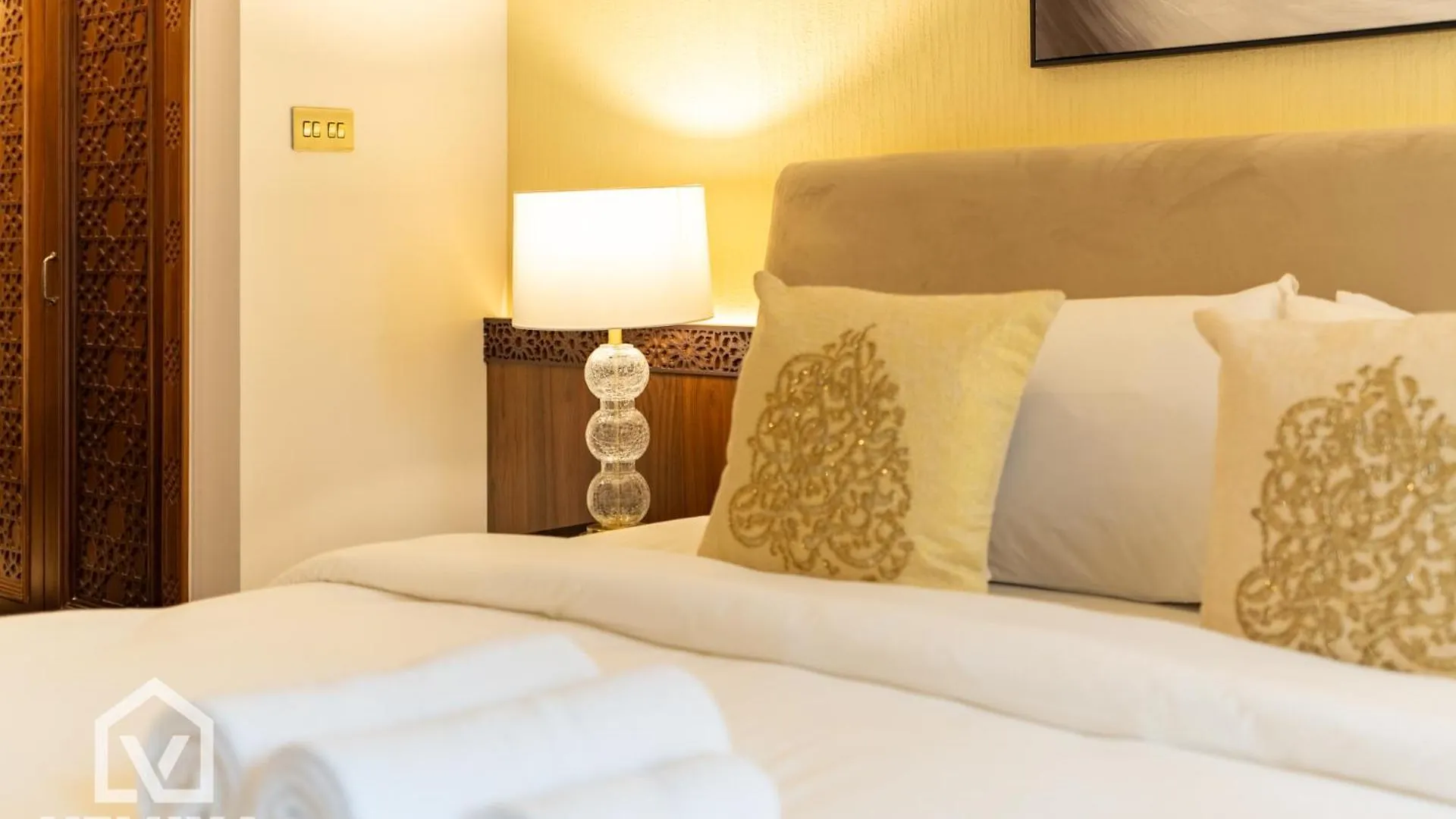 Veluxa -Heritage 3 Bed Burj View Dubai